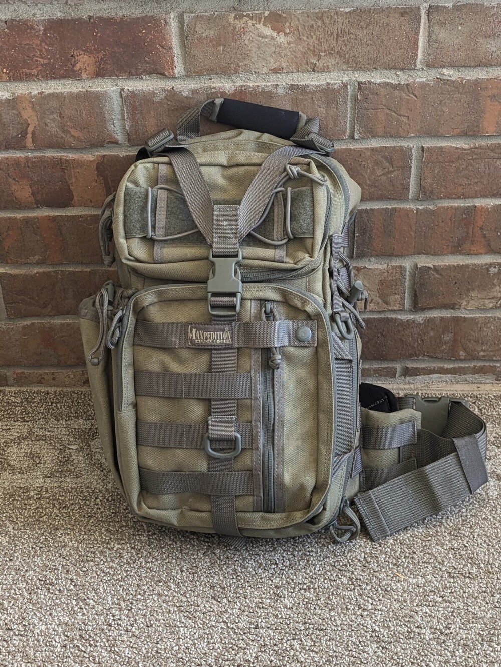 Maxpedition Sitka Gearslinger Crossbody Bag Khaki Beige Tactical Nylon Pack